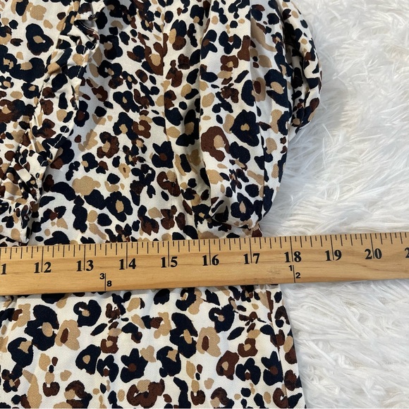 Anthropologie Maeve Leopard Print Button Up Shirt Womens Size 6 Long Sleeve - Picture 5 of 8